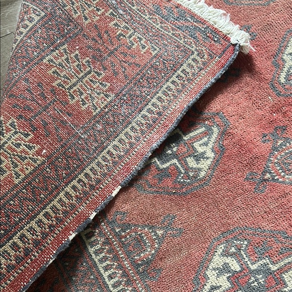 Vintage Red Moroccan Rug - Picture 8 of 8